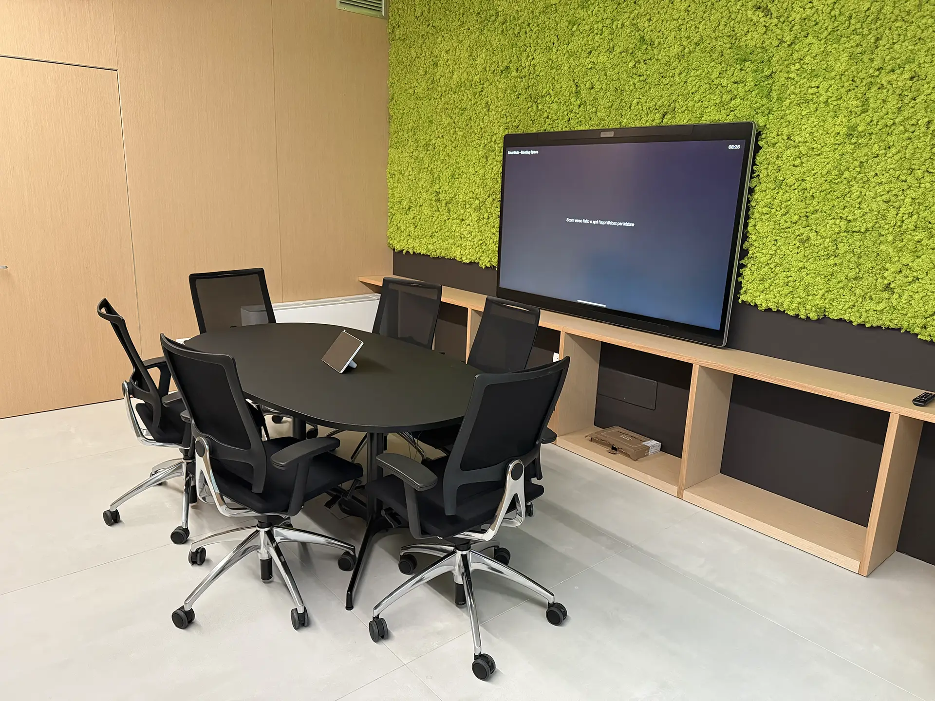 MEETING SPACE